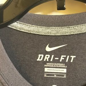 Nike DRI-FIT T-shirt gray